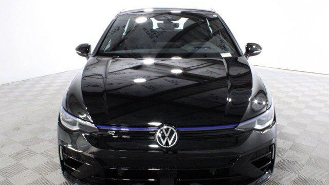 2026 Volkswagen Golf R 4Motion