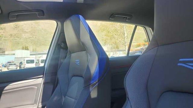 2024 Volkswagen Golf R 4Motion