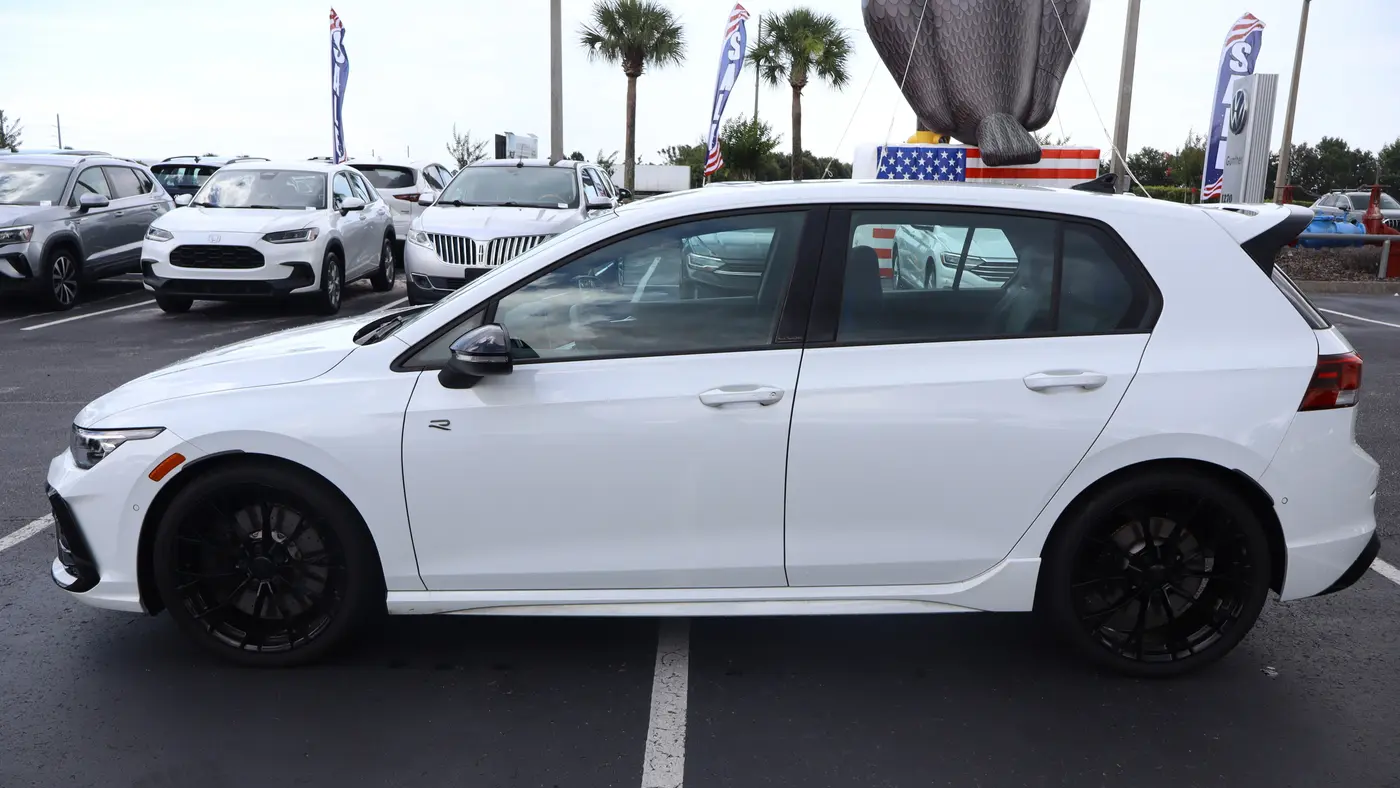 2025 Volkswagen Golf R Black Edition 4Motion