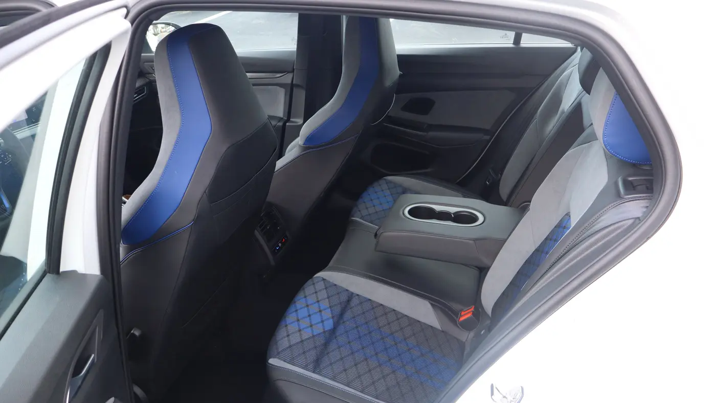 2025 Volkswagen Golf R Black Edition 4Motion