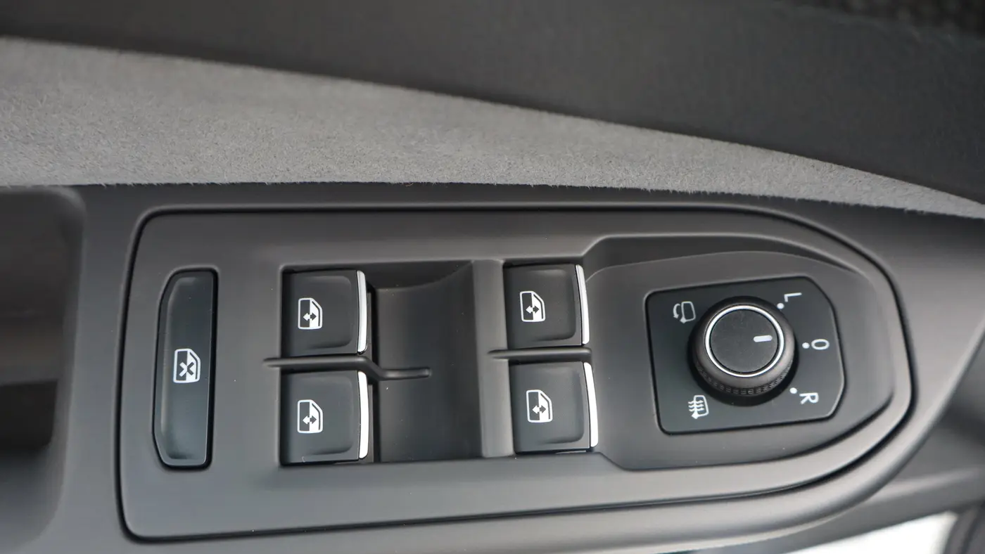 2025 Volkswagen Golf R Black Edition 4Motion