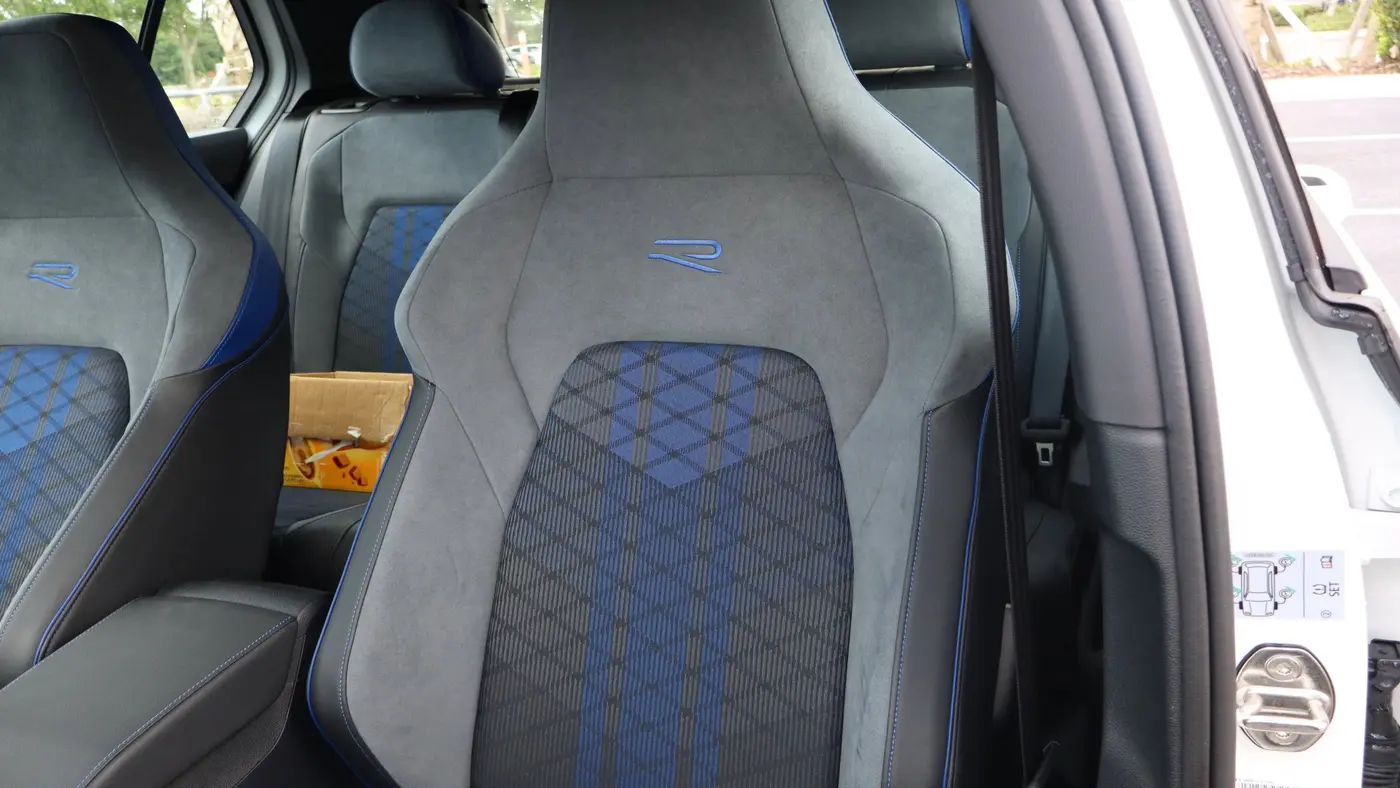 2025 Volkswagen Golf R Black Edition 4Motion