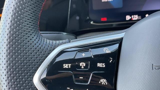 2024 Volkswagen Golf GTI 380 S