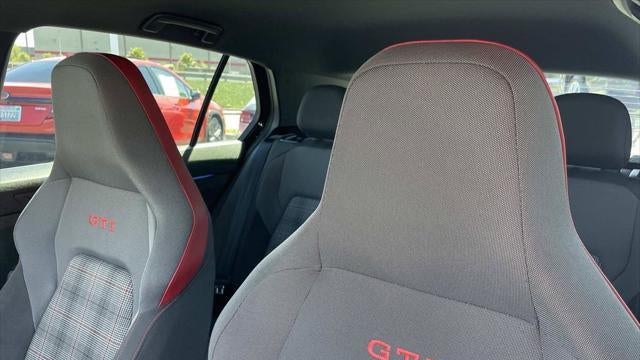 2024 Volkswagen Golf GTI 380 S