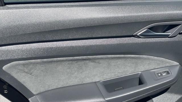 2024 Volkswagen Golf GTI 380 S