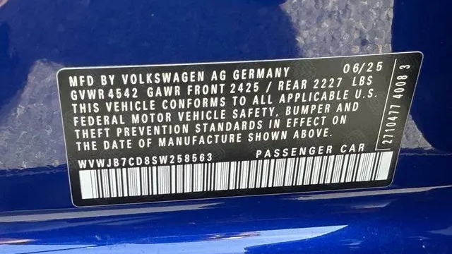 2025 Volkswagen Golf R 4Motion
