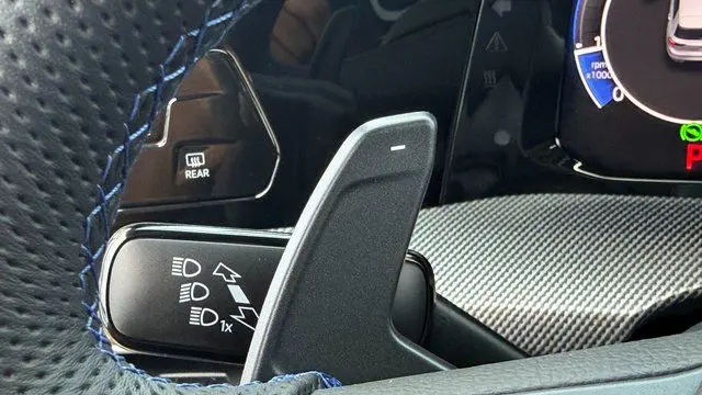 2025 Volkswagen Golf R 4Motion