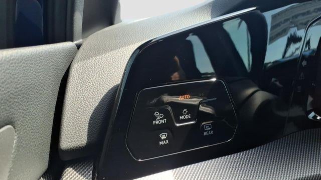 2026 Volkswagen Golf R 4Motion