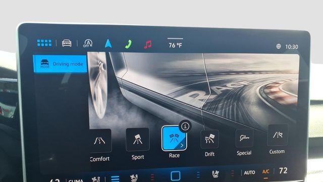 2026 Volkswagen Golf R 4Motion