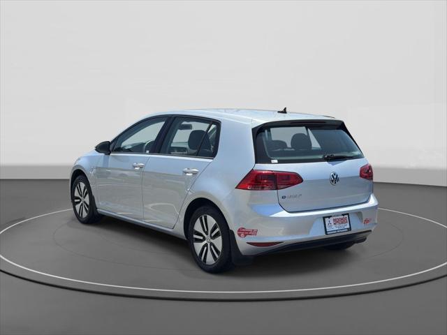 2016 Volkswagen e-Golf - $11,083