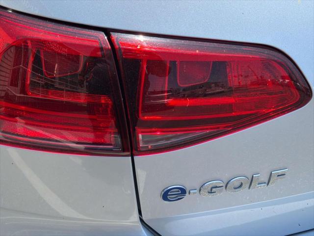 2016 Volkswagen e-Golf - $11,083