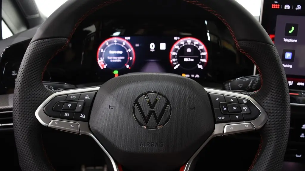 2025 Volkswagen Golf GTI S