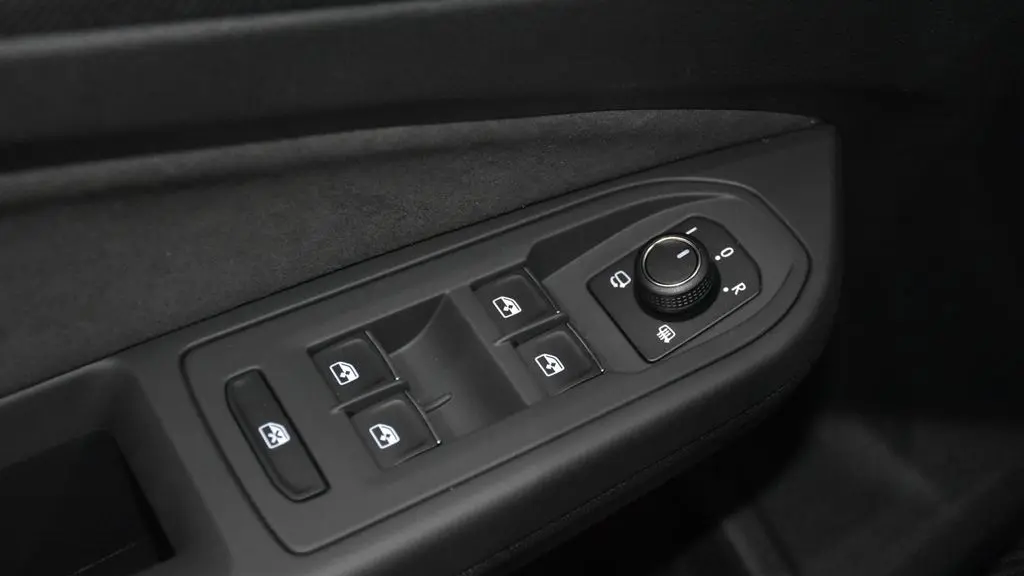 2025 Volkswagen Golf GTI S