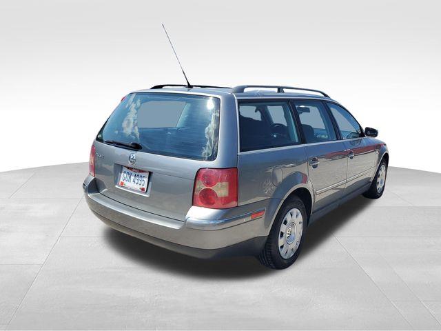 2003 Volkswagen Passat - $3,986