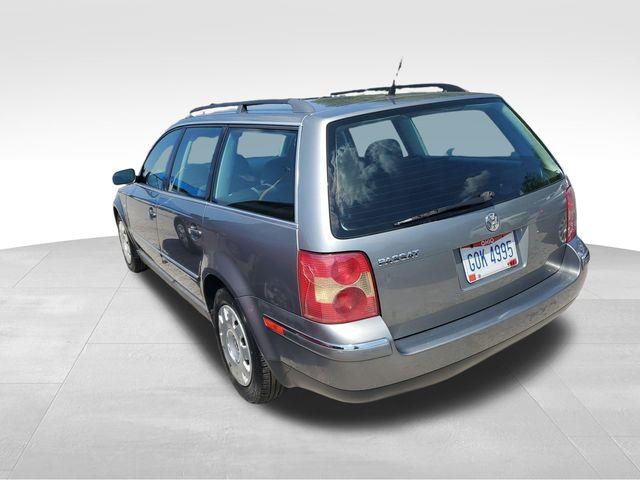 2003 Volkswagen Passat - $3,986