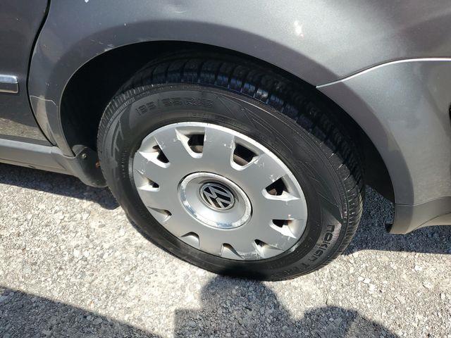 2003 Volkswagen Passat - $3,986