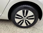 2015 e-Golf Thumbnail 8