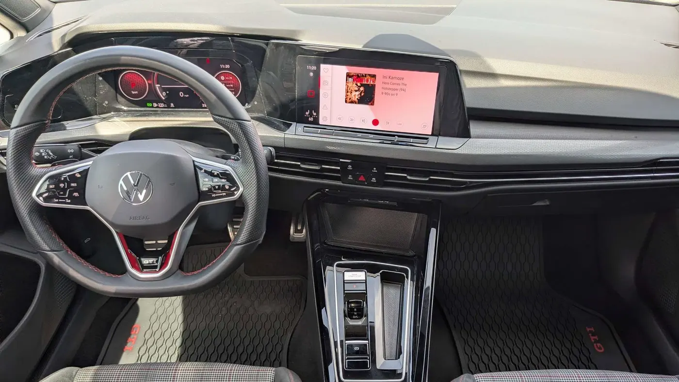 2023 Volkswagen Golf GTI SE