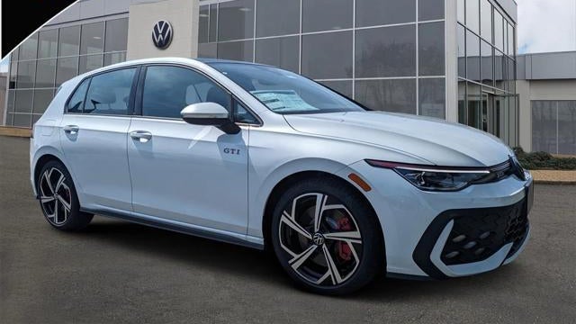 Preowned 2025 Volkswagen Golf GTI SE for Sale