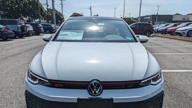 2025 Volkswagen Golf GTI SE