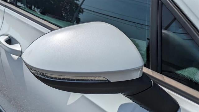 2025 Volkswagen Golf GTI SE