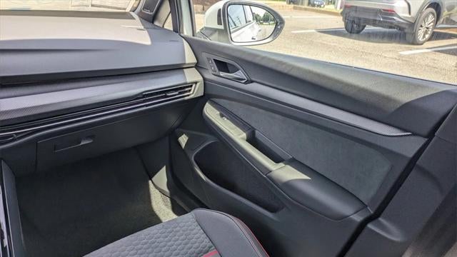 2025 Volkswagen Golf GTI SE