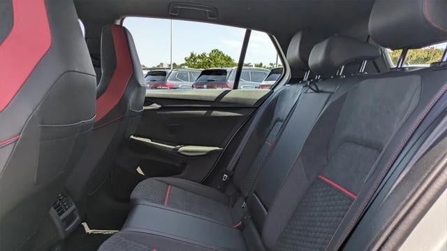 2025 Volkswagen Golf GTI SE