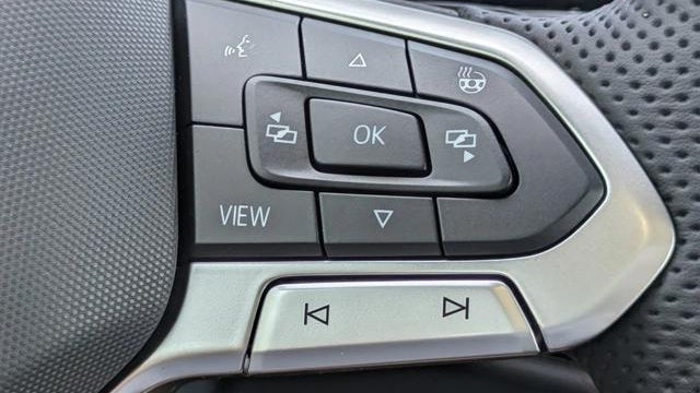 2025 Volkswagen Golf GTI SE
