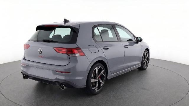 2025 Volkswagen Golf GTI SE