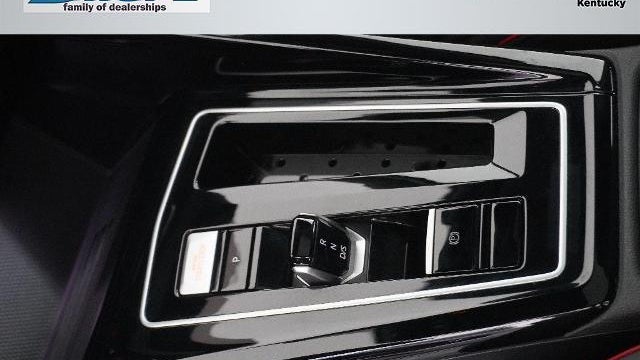 2025 Volkswagen Golf GTI SE