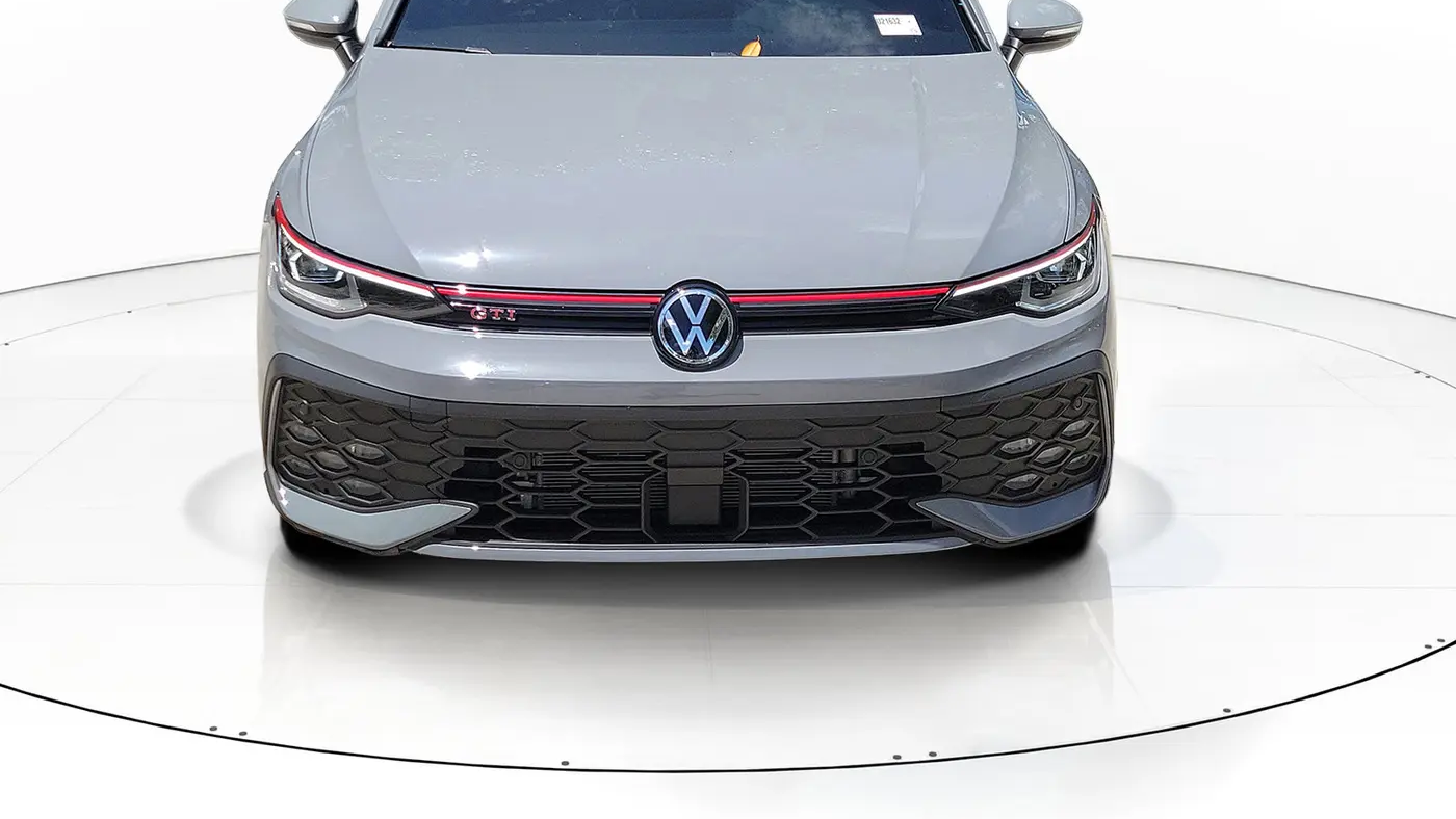 2026 Volkswagen Golf GTI SE