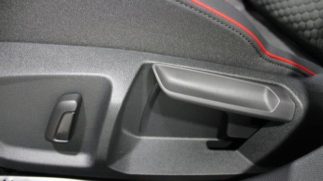 2026 Volkswagen Golf GTI SE