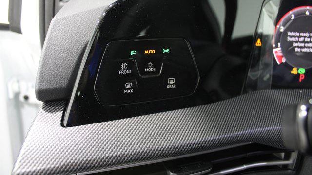 2026 Volkswagen Golf GTI SE