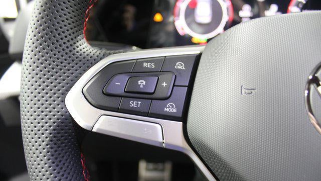 2026 Volkswagen Golf GTI SE
