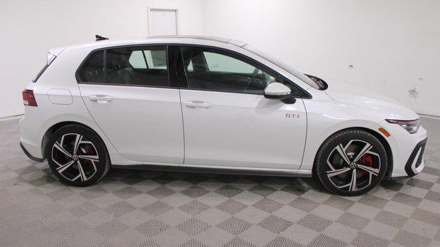 2026 Volkswagen Golf GTI SE