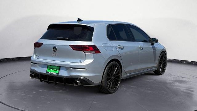 2024 Volkswagen Golf GTI Autobahn