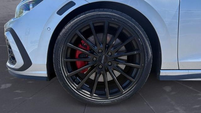 2024 Volkswagen Golf GTI Autobahn