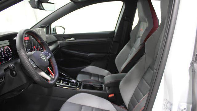 2026 Volkswagen Golf GTI Autobahn