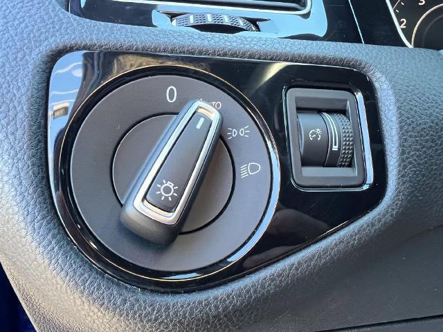 2018 Volkswagen Golf - $24,900
