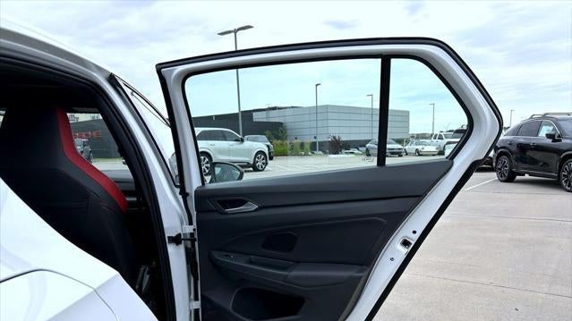 2024 Volkswagen Golf GTI 380 Autobahn