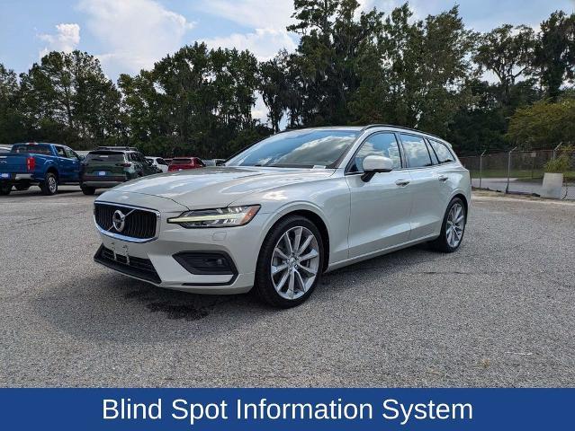 2020 Volvo V60 - $28,100
