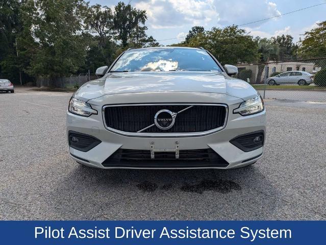 2020 Volvo V60 - $28,100