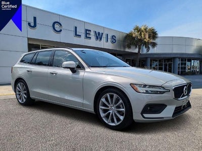 2020 Volvo V60 T5 Momentum 4DR Wagon