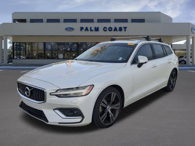 2020 Volvo V60 - $24,980