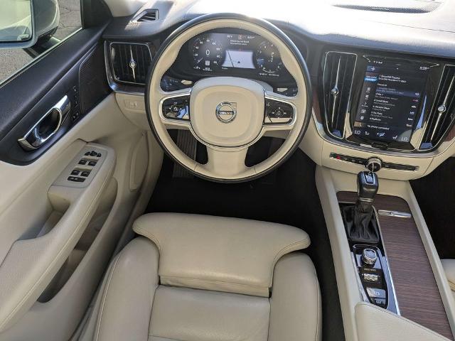 2020 Volvo V60 - $24,980