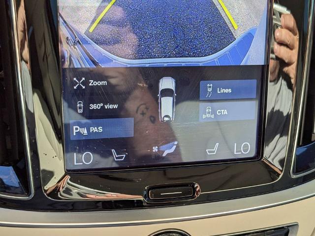 2020 Volvo V60 - $24,980