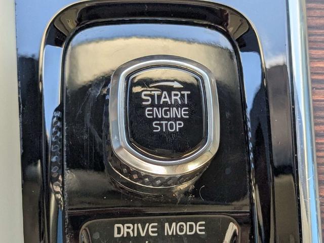 2020 Volvo V60 - $24,980
