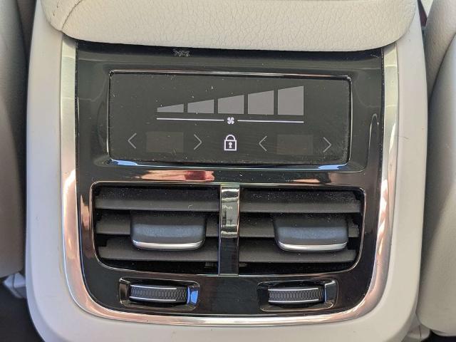 2020 Volvo V60 - $24,980