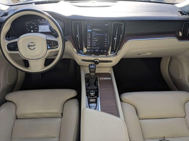 2020 Volvo V60 - $24,980