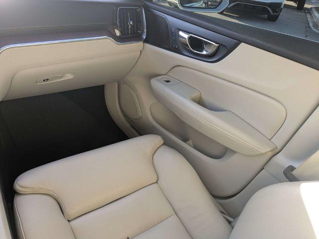 2020 Volvo V60 - $24,980